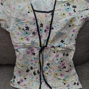 Cherokee White Floral Tie-Waist Tunic with Black Trim